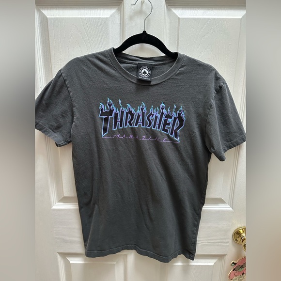 THRASHER Tee - Picture 4 of 5